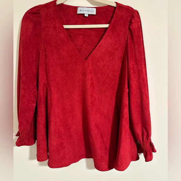 Tuckernuck Tops - Tuckernuck Easton suede blouse in burgundy red color fall brick holiday S